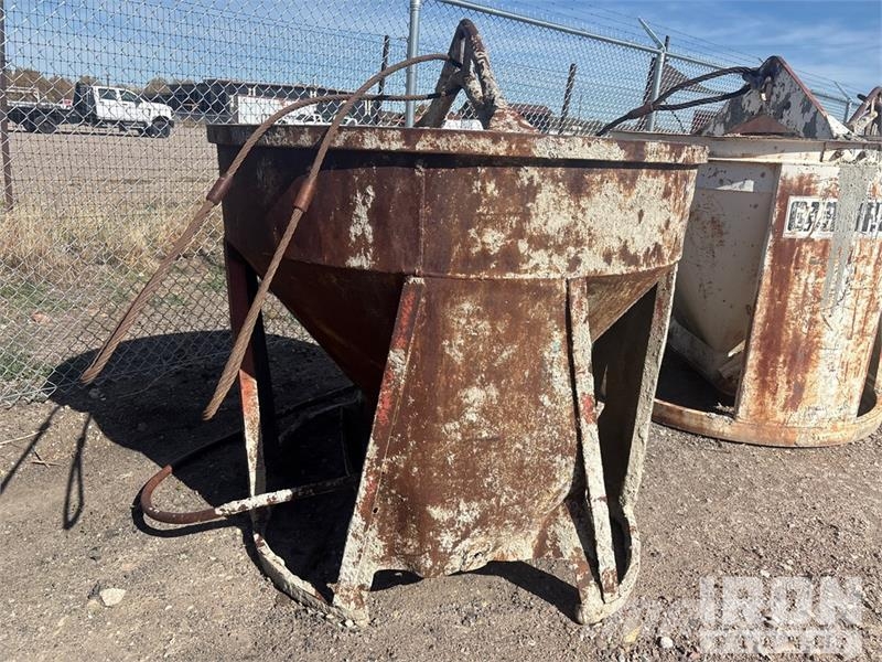  Quantity of (2) 1 yd Concrete Bucket Crane parts and equipment