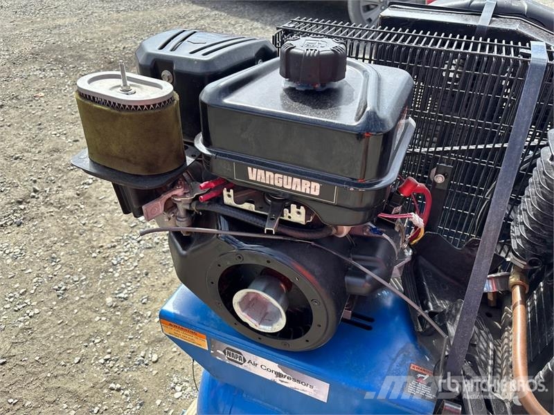  Quantity of (2) 13.5 cfm 30 gal Air Compressor مكابس