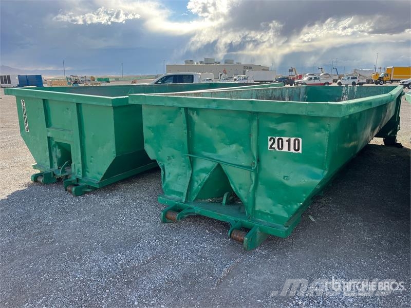 Quantity of (2) 20 ft 20 yard Roll-Off Container Īpaši konteineri