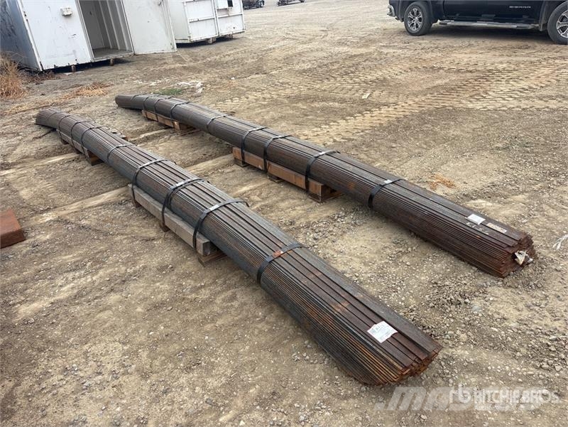  Quantity of (2) 20 ft x 2 in Steel Flat Bars Строителство - Други