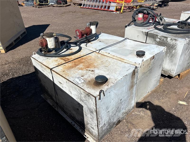 Quantity of (2) CW 2 Fuel Cell Andere Zubehörteile