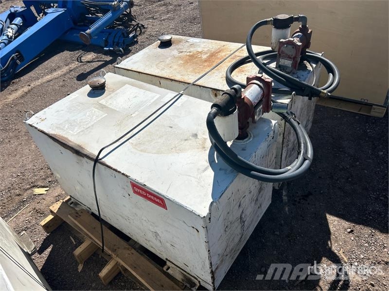Quantity of (2) CW 2 Fuel Cell Andere Zubehörteile