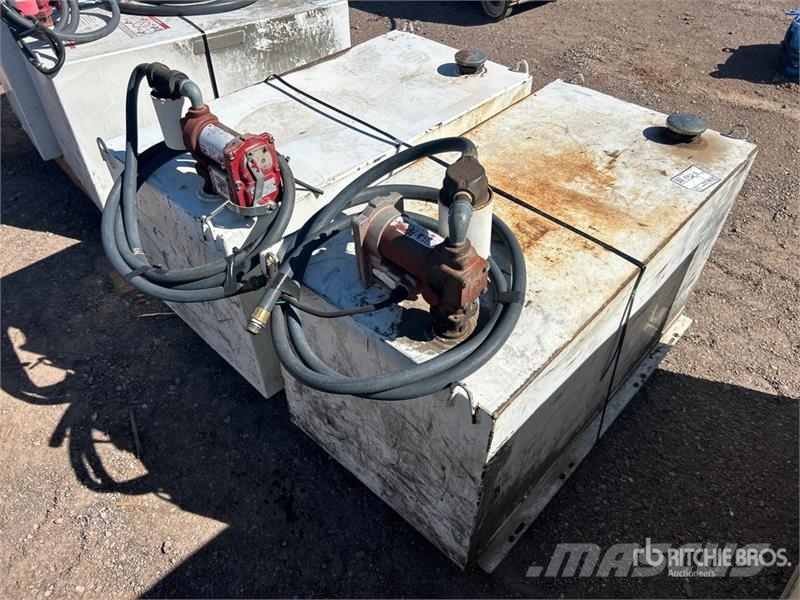 Quantity of (2) CW 2 Fuel Cell Andere Zubehörteile