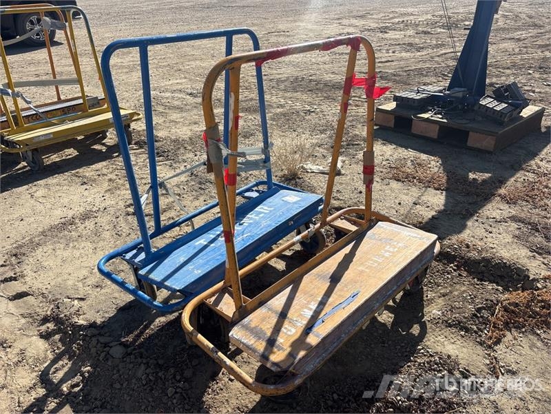 Quantity of (2) Drywall Carts Hejsespil, hejseværk og materialelifte