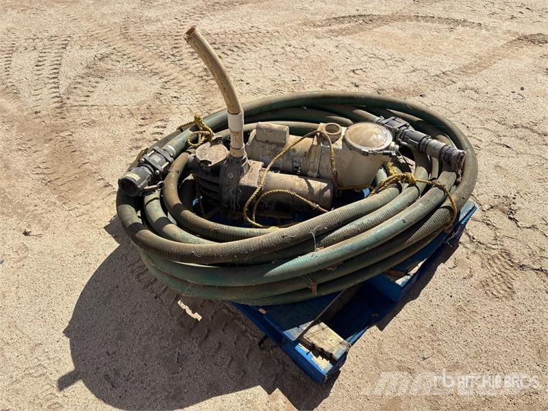 Quantity of (2) Electric Water Pump Гидронасосы
