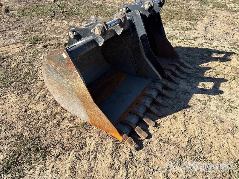 Quantity of (2) Excavator Bucket Baldes