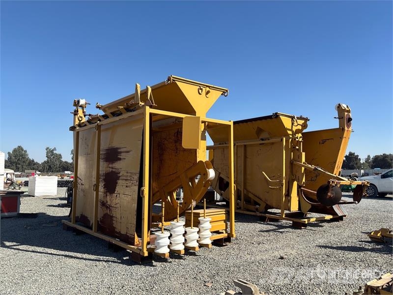 Quantity of (2) Hydramaxx 2520 Cable Laydown Boxes Outros Florestal
