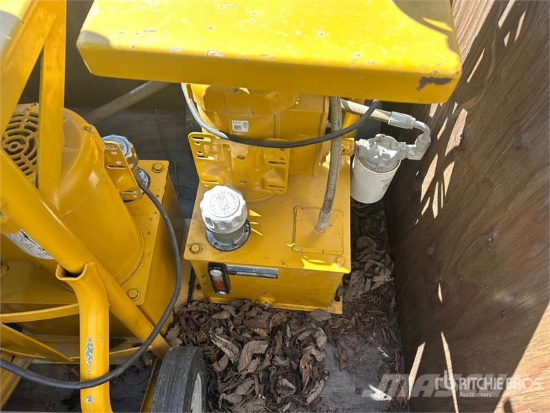 Quantity of (2) Hydraulic Power Pack Pilotna hidravlična kladiva