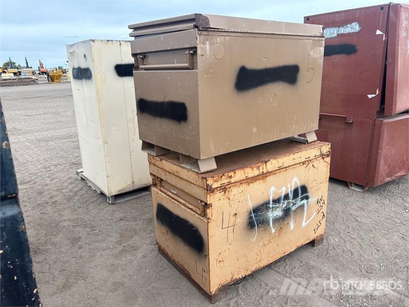 Quantity of (2) Job Site Box Drugi deli