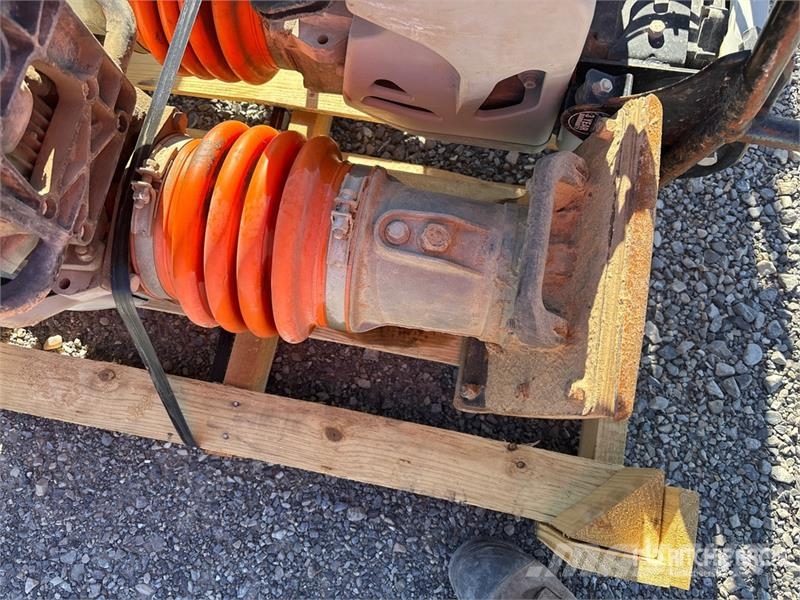 Quantity of (2) Jumping Jack Tamper Täryvasarat