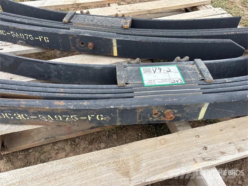  Quantity of (2) Leaf Springs Коммерческий транспорт - Другие