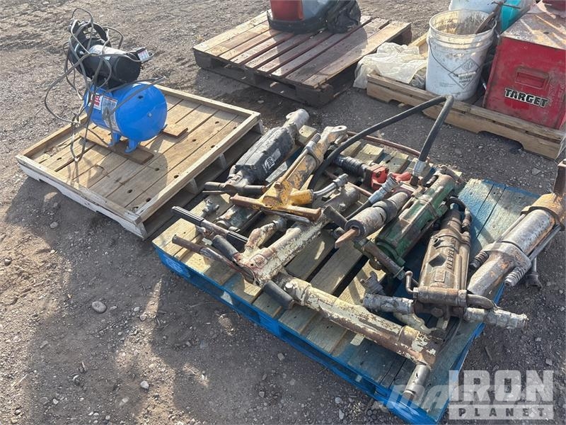 Quantity of (2) Pallets of Pneumatic jackhammers, Outros componentes