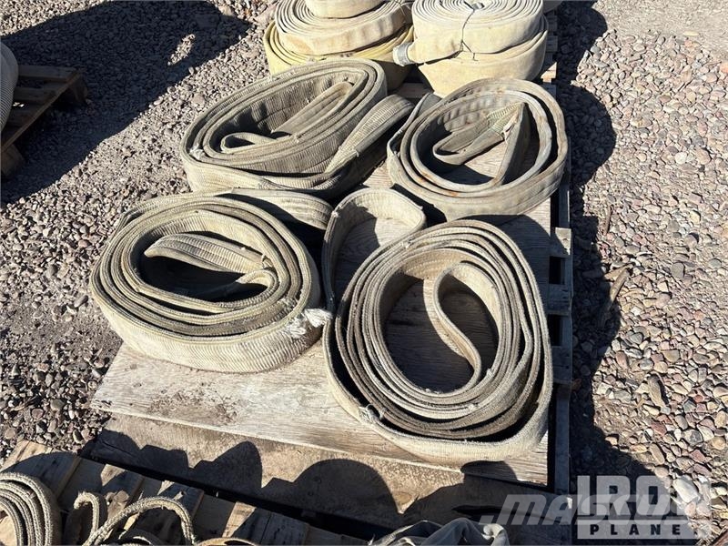 Quantity of (2) Pallets of Straps Outros componentes