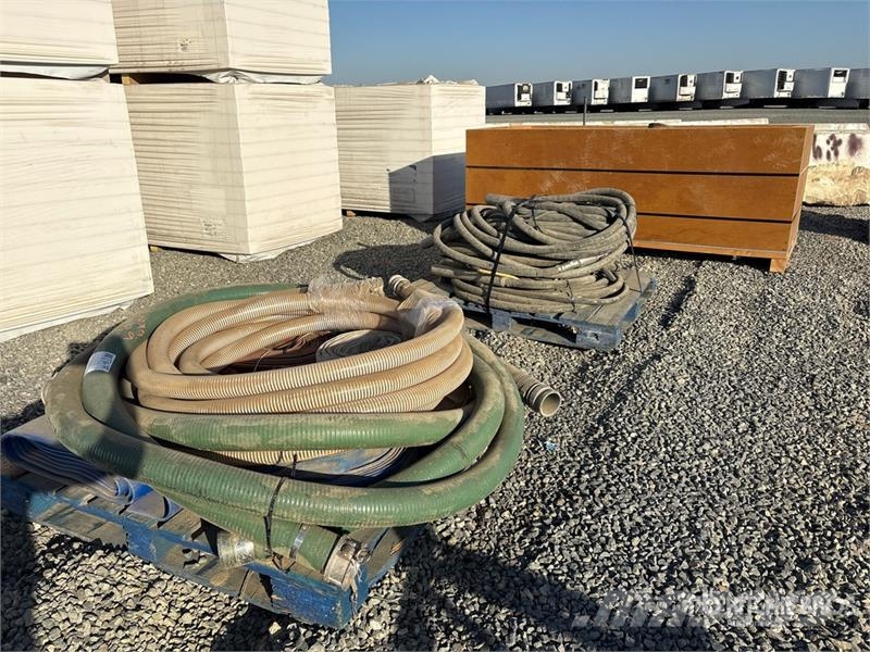 Quantity of (2) Pallets of Hose Outros componentes
