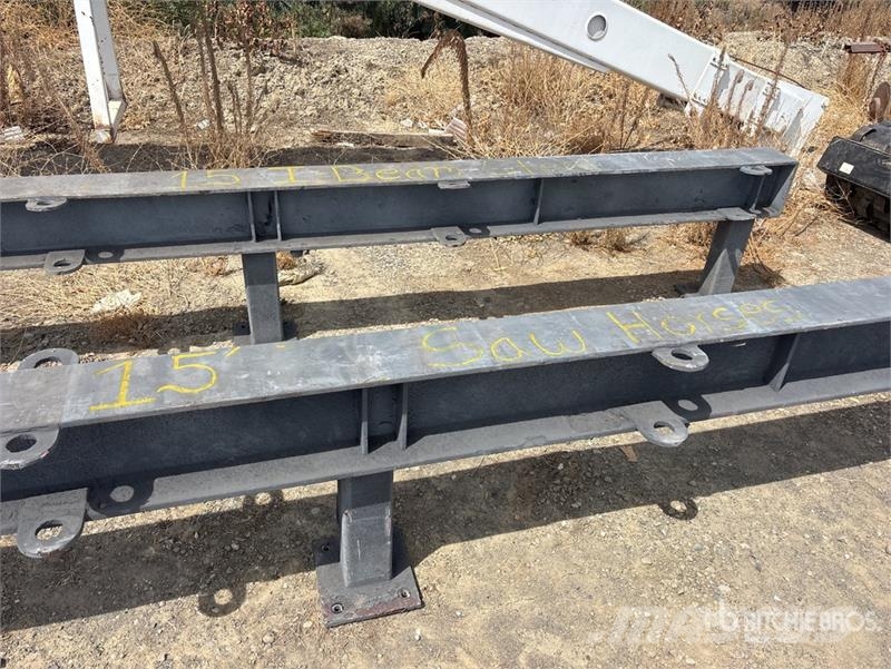 Quantity of (2) Saw horses Other components