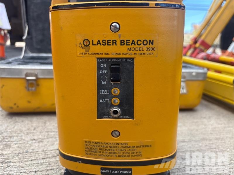 Quantity of (2) Spectra LB-2 2 laser levels with 2 Instrumenti, merilna in avtomatizacijska oprema