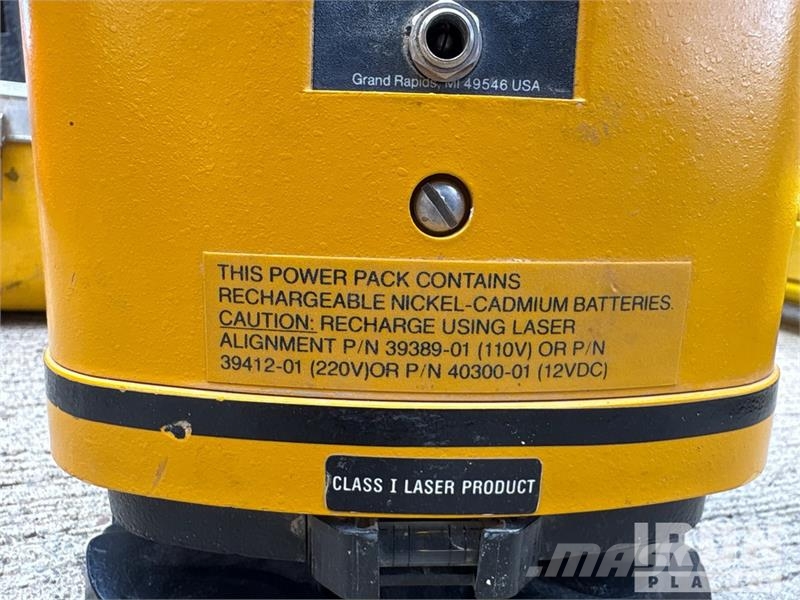 Quantity of (2) Spectra LB-2 2 laser levels with 2 Instrumenti, merilna in avtomatizacijska oprema