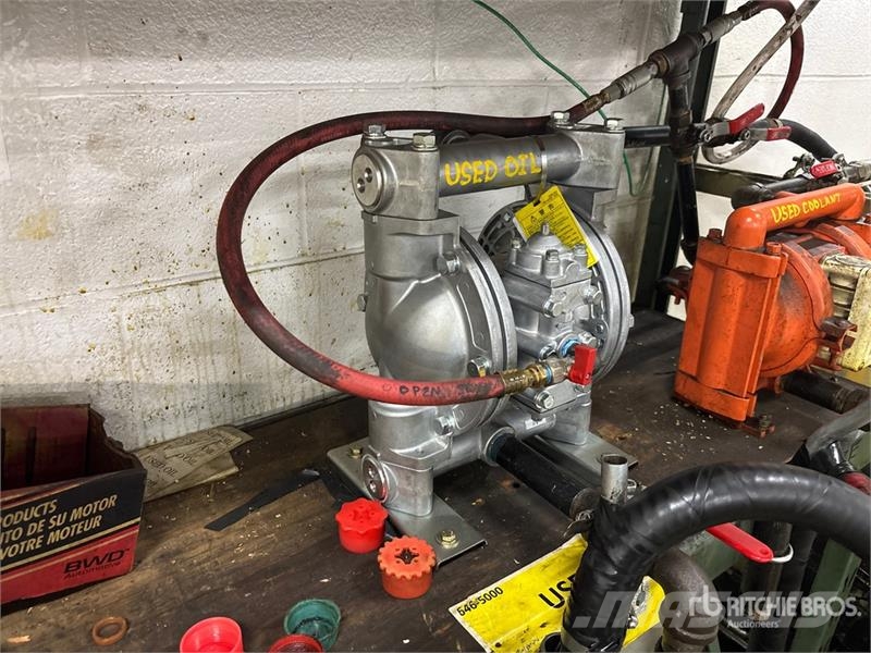 Quantity of (2) Used Oil Transfer Pump Drugi deli