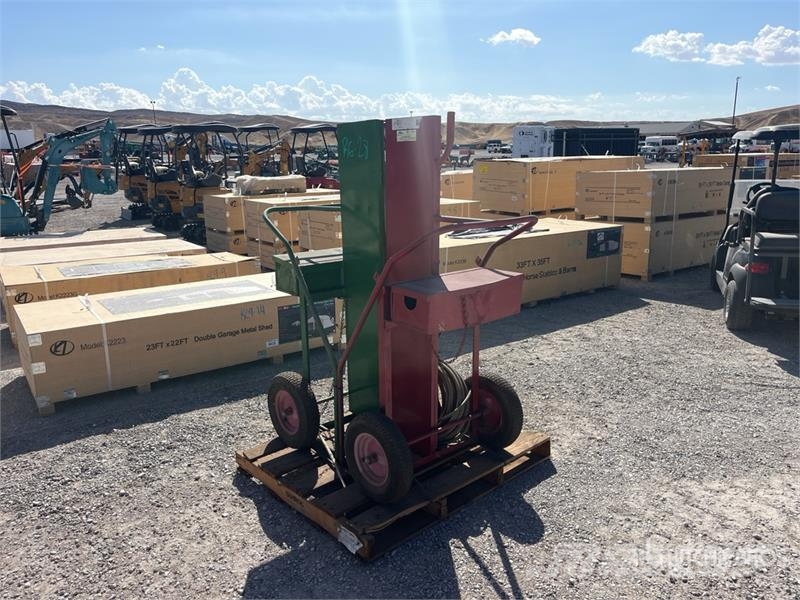 Quantity of (2) Welding Carts Drugi deli