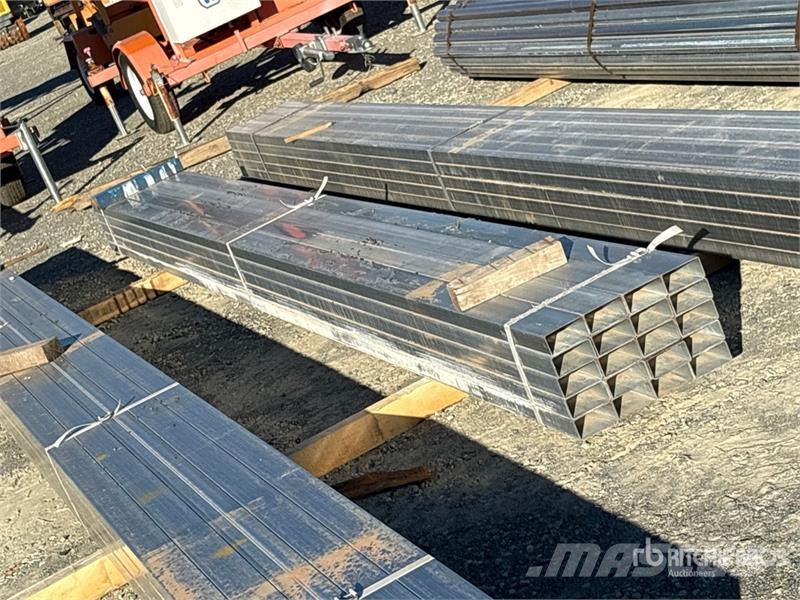  Quantity of (20) 2x4 sq 17' مكونات أخرى