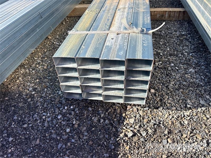 Quantity of (20) 2x4 sq 216 in Square Tubing Vintsid, telfrid ja materjaliliftid