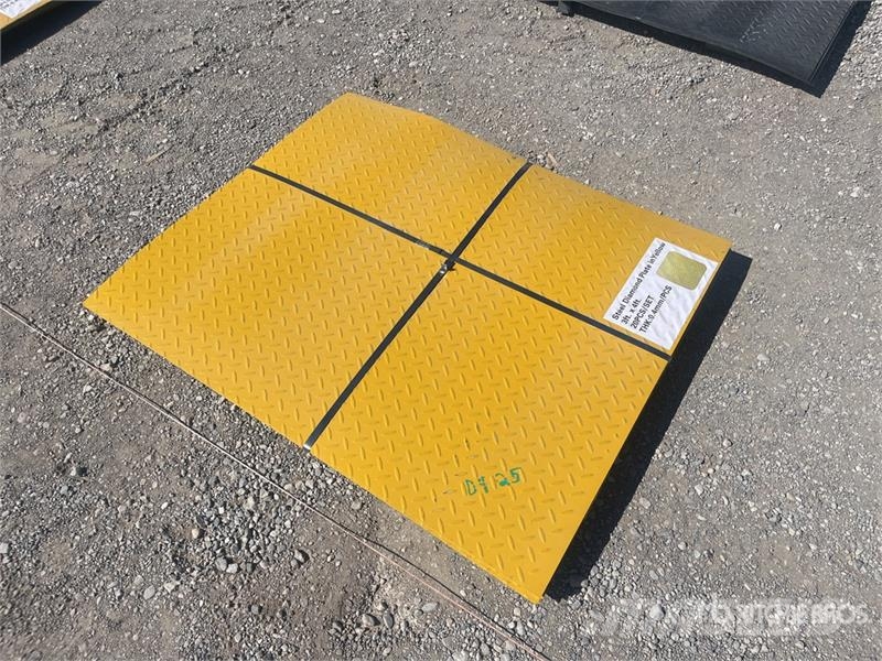 Quantity of (20) 3 ft x 4 ft Yellow Steel Diamond Seilwinden, Bauaufzüge und Lastenaufzüge