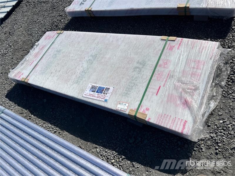  Quantity of (20) 35 in x 8 ft Multi-wall Polycarbo Talhas, guinchos e elevadores de materiais