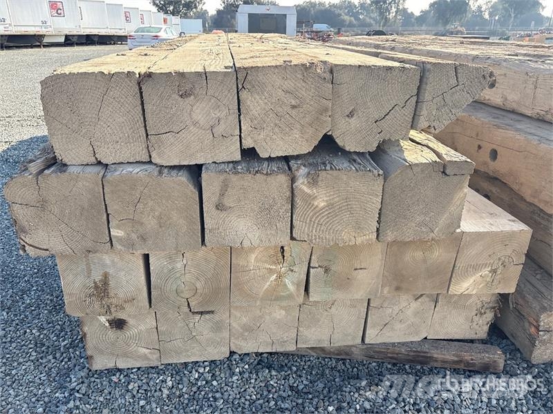  Quantity of 20 ft Crane Matts Drugi deli