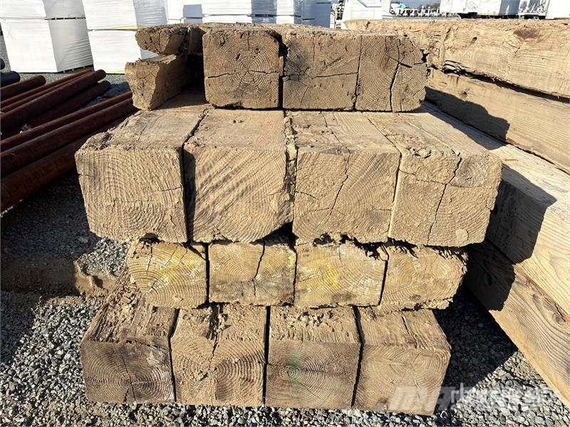  Quantity of 20 ft Crane Matts Drugi deli