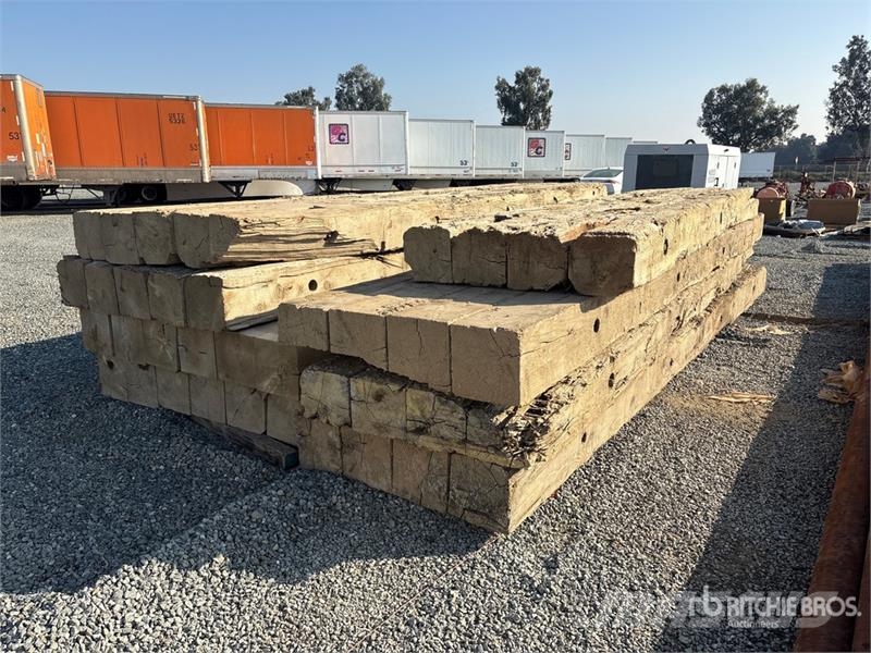  Quantity of 20 ft Crane Matts Drugi deli