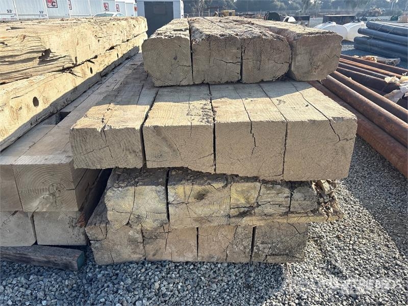  Quantity of 20 ft Crane Matts Drugi deli