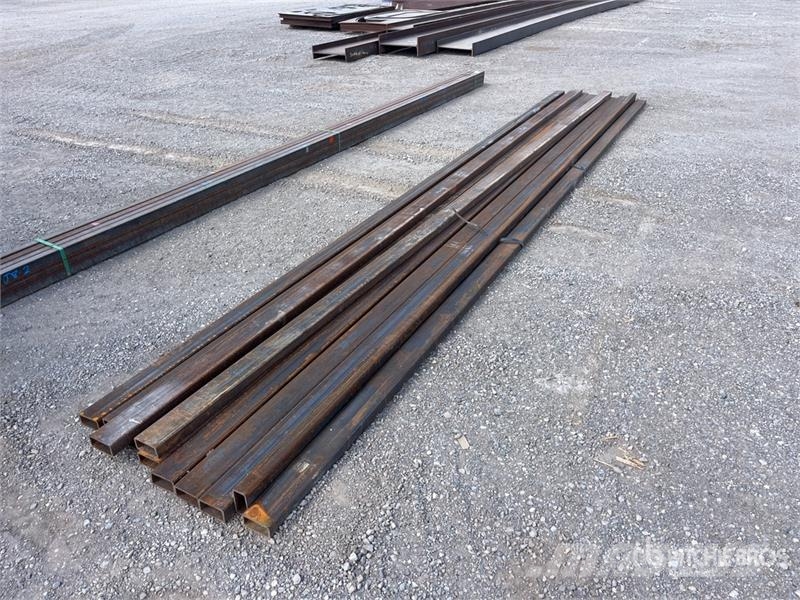  Quantity of 20 ft x 4 in x 2 in Steel Tubing Muud osad