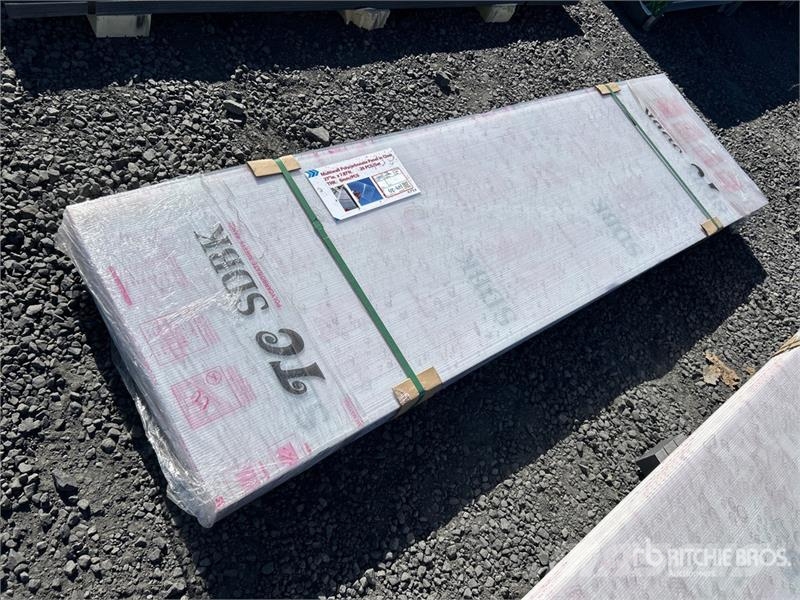  Quantity of (20) Multi-wall Polycarbonate Pane in  Talhas, guinchos e elevadores de materiais