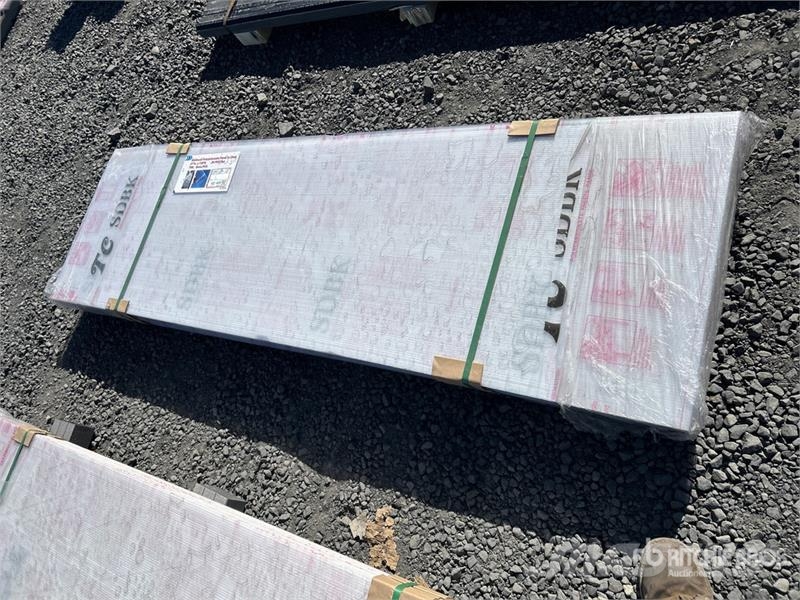 Quantity of (20) Multi-wall Polycarbonate Pane in  Talhas, guinchos e elevadores de materiais