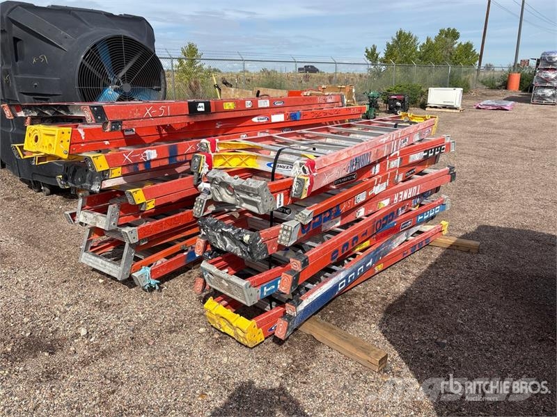 Quantity of (23) Ladder Stiger og plattformer