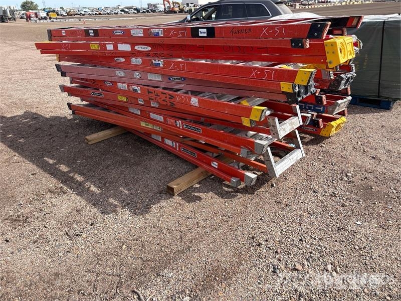 Quantity of (23) Ladder Stiger og plattformer