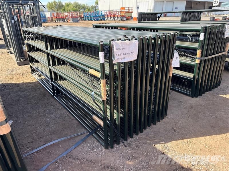 Quantity of (24) RanchMaster RGMG120 12 ft x 4 ft Ďalšie stroje a zariadenia pre živočíšnu výrobu