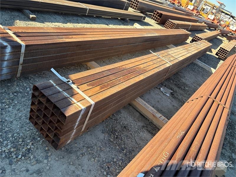 Quantity of (25) 2 1/4 sq 20' Drugi deli