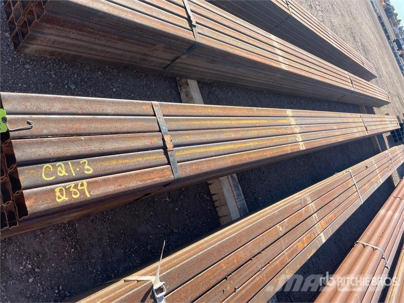 Quantity of (25) 2 1/4 SQ 28 ft Steel Drugi deli