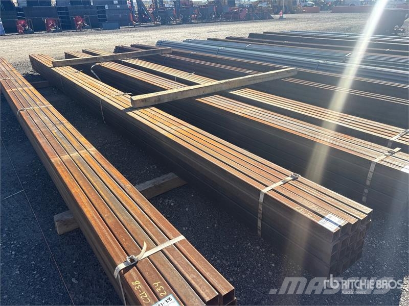 Quantity of (25) 288 in Steel Square Tubing (Unuse Vintsid, telfrid ja materjaliliftid