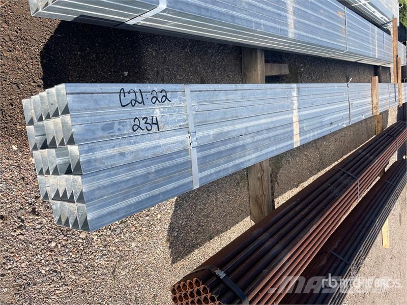 Quantity of (25) 2x3 SQ 24 ft Steel Drugi deli