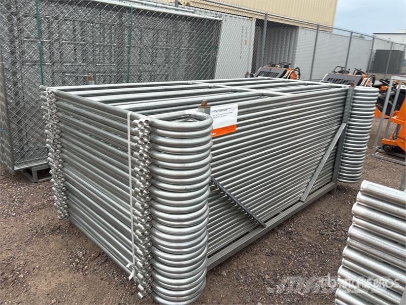  Quantity of (27)  GLCP1005 10 ft x 5 ft Livestock  ماكينات وملحقات مواش أخرى