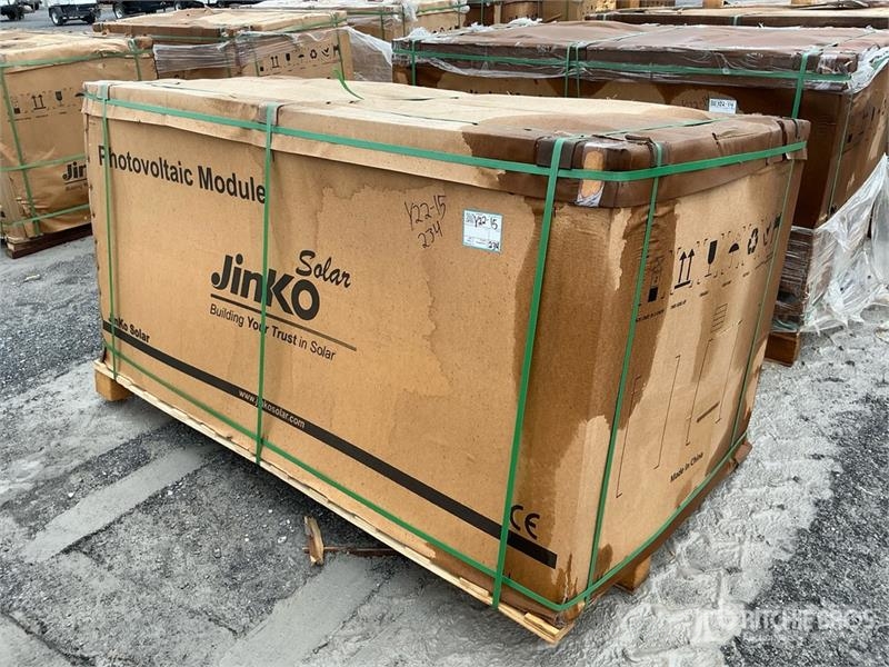Quantity of (27) JA Solar 395 watt Solar Panels (U Ostale komponente za građevinarstvo