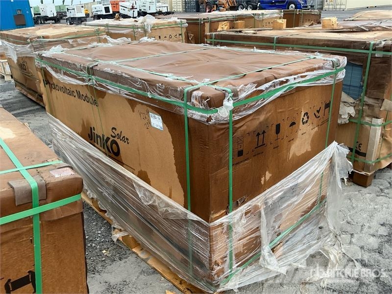 Quantity of (27) Jinko Solar 395W Bifacial Solar P Outros componentes