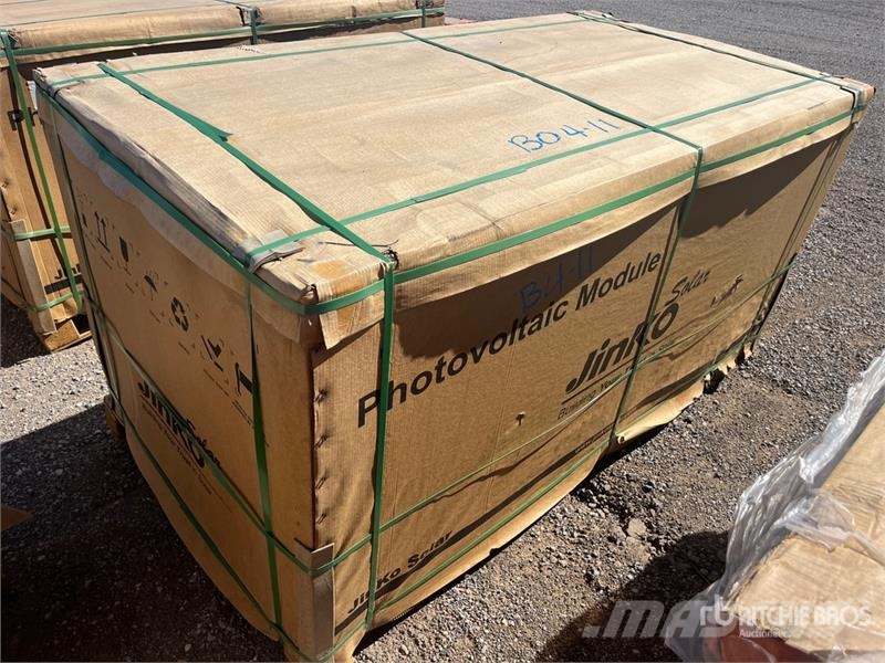 Quantity of (27) Jinko Solar 395 Watt Bifacial Sol Outros componentes