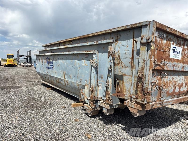  Quantity of (3) 20 ft 30 cyd Roll-Off Container Специални контейнери