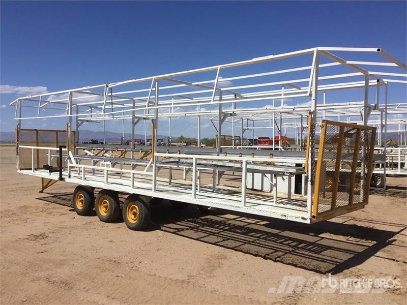 Quantity of (3) (30') Field Packing Trailers Muud põllumajandusmasinad