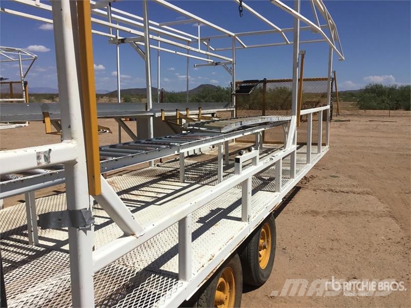 Quantity of (3) (30') Field Packing Trailers Muud põllumajandusmasinad