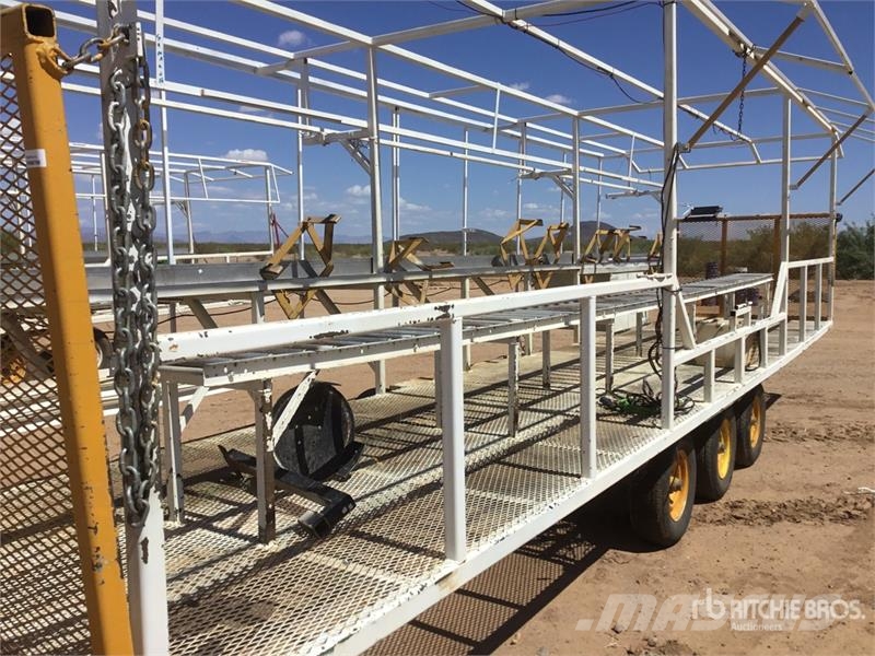 Quantity of (3) (30') Field Packing Trailers Muud põllumajandusmasinad