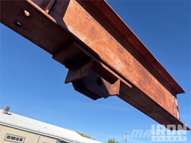 Quantity of (3) 40 ft Under Bridge Stripping Platf Sonstige Baumaschinen